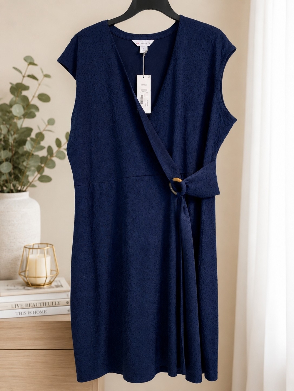 ✨️Liz Claiborne Navy Textured Wrap Midi Dress with Ring Accent✨️
